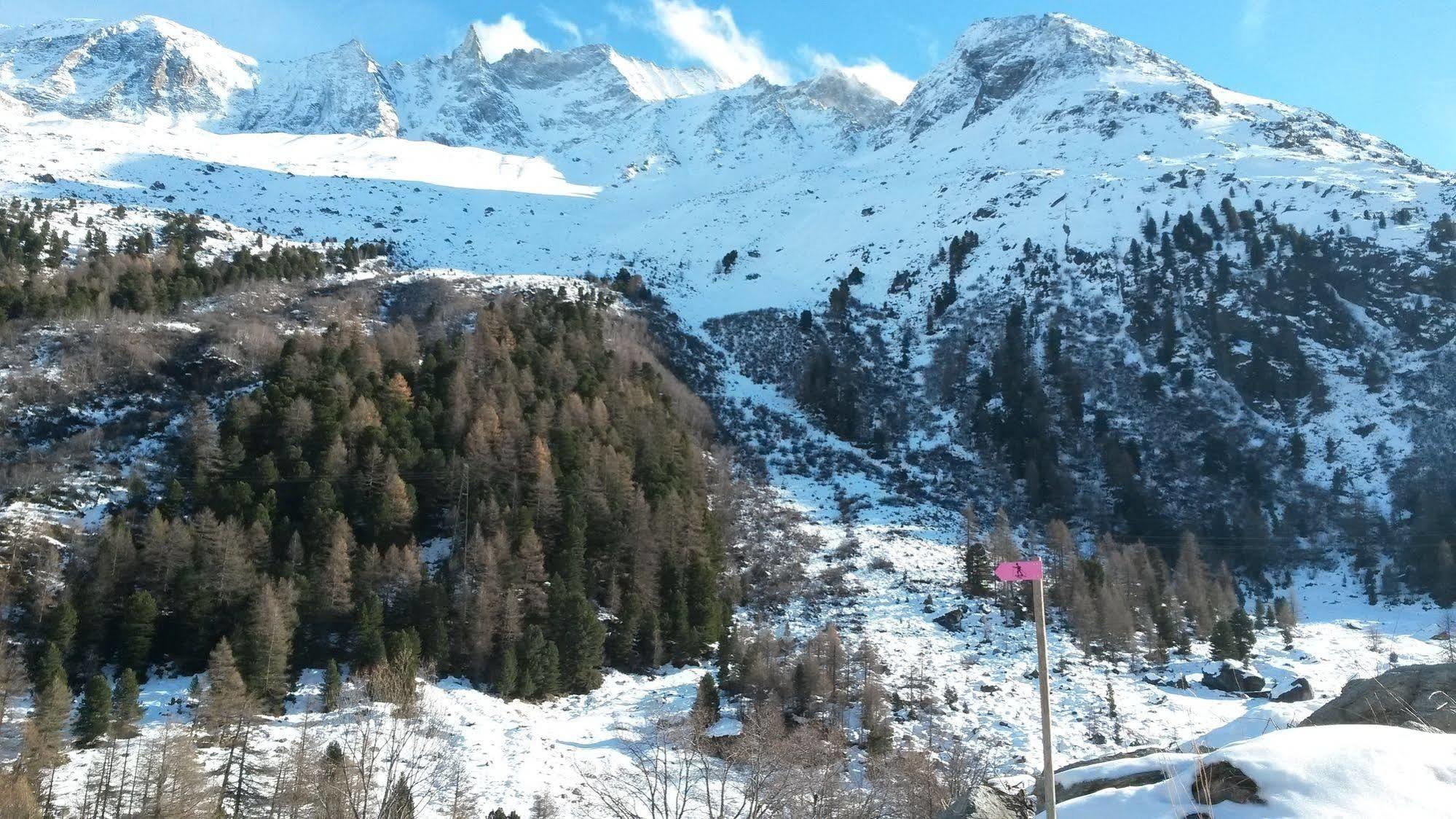 Aiguille De La Tza Hotel Arolla Luaran gambar